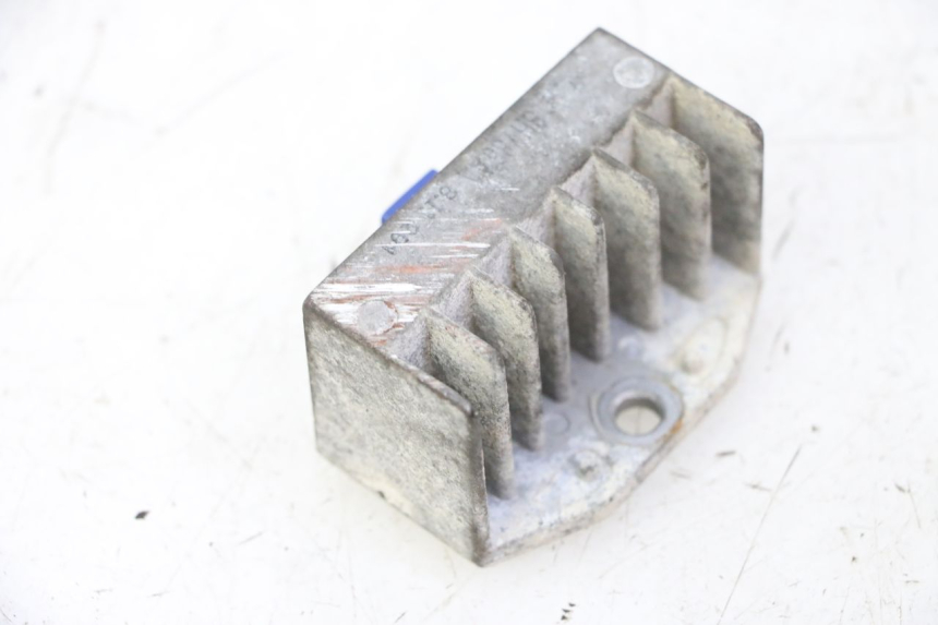 photo de REGOLATORE HONDA CBF 125 (2009 - 2015)