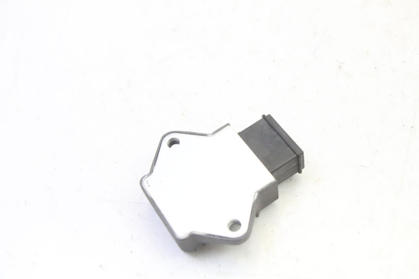 photo de REGOLATORE HONDA CBR RR FIREBLADE 900 (1992 - 1994)