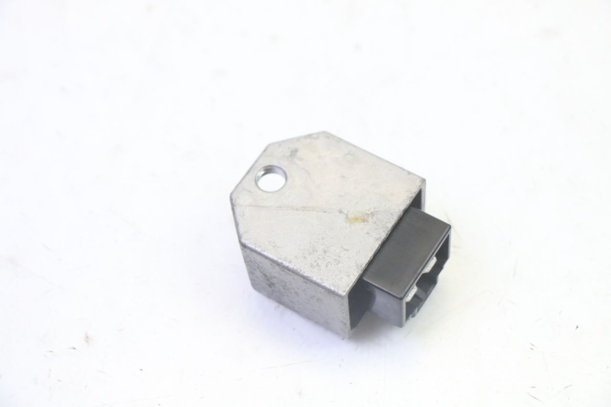 photo de REGOLATORE DI CARICA PEUGEOT CITYSTAR 50 (2013 - 2017)