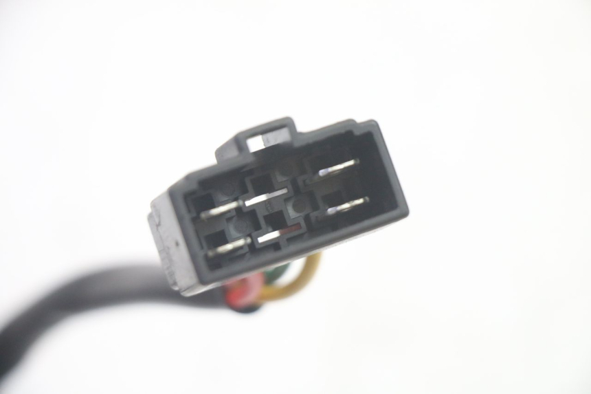 photo de REGOLATORE DI CARICA SYM CROX 4T 50 (2016 - 2023) - Primo piano tecnico