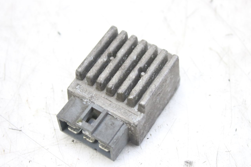 photo de REGOLATORE DI CARICA DERBI GPR 50 (2004 - 2009)