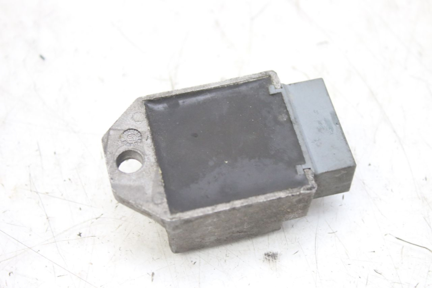 photo de REGOLATORE DI CARICA DERBI GPR 50 (2004 - 2009)