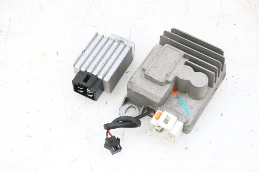 photo de REGOLATORE SEGWAY NINEBOT E125S 1 (2022 - 2026) - Vista principale