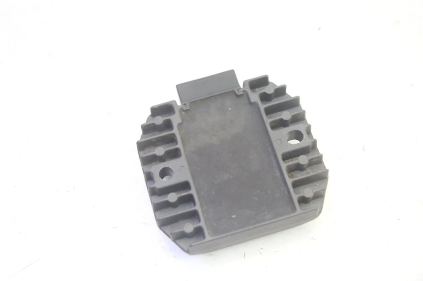 photo de REGOLATORE DI CARICA PEUGEOT ELYSEO 125 (1999 - 2004) - Zoom sullo stato d'uso