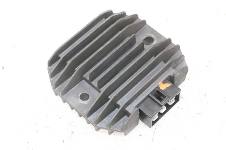 photo de REGOLATORE PEUGEOT ELYSTAR 125 (2002 - 2007)