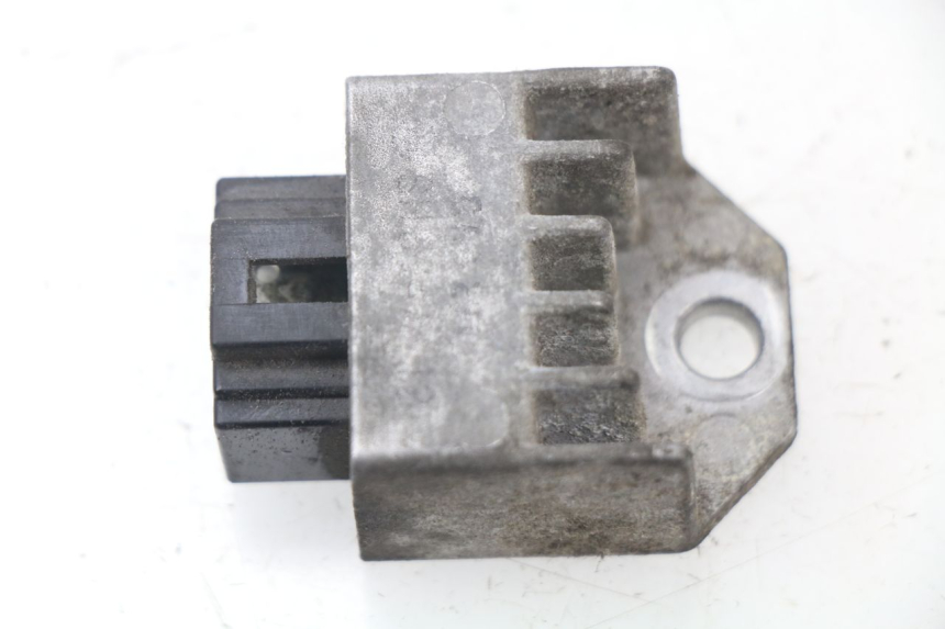 photo de REGOLATORE DI CARICA PEUGEOT ELYSTAR 50 (2002 - 2014)