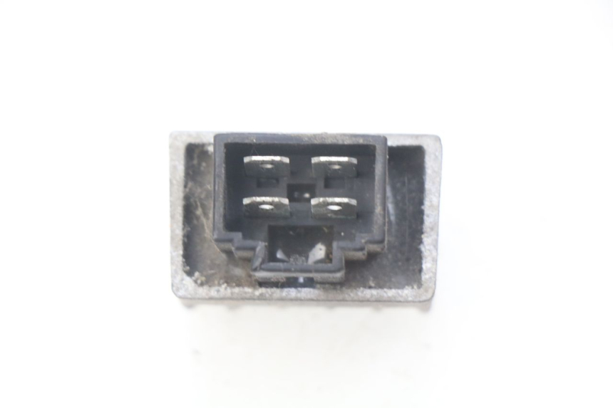 photo de REGOLATORE DI CARICA PEUGEOT ELYSTAR 50 (2002 - 2014)