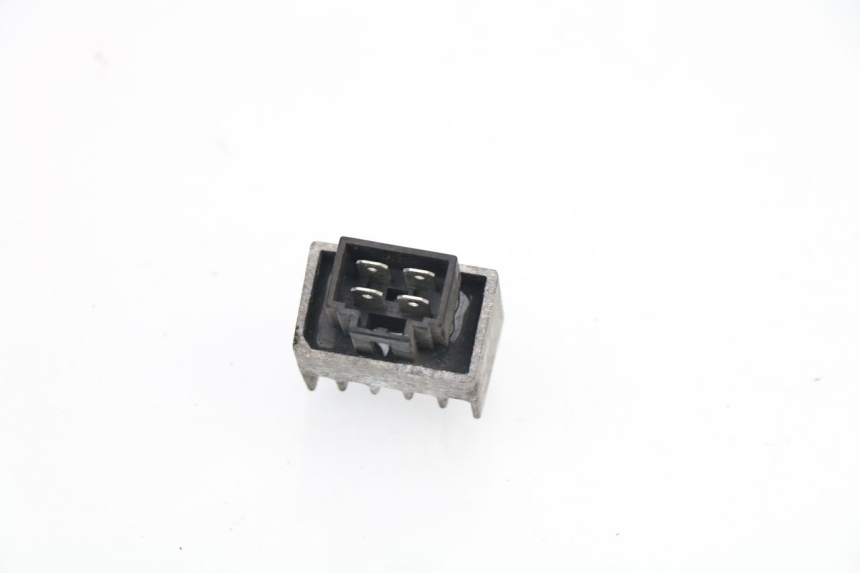 photo de REGOLATORE DI CARICA PEUGEOT ELYSTAR 50 (2002 - 2014)
