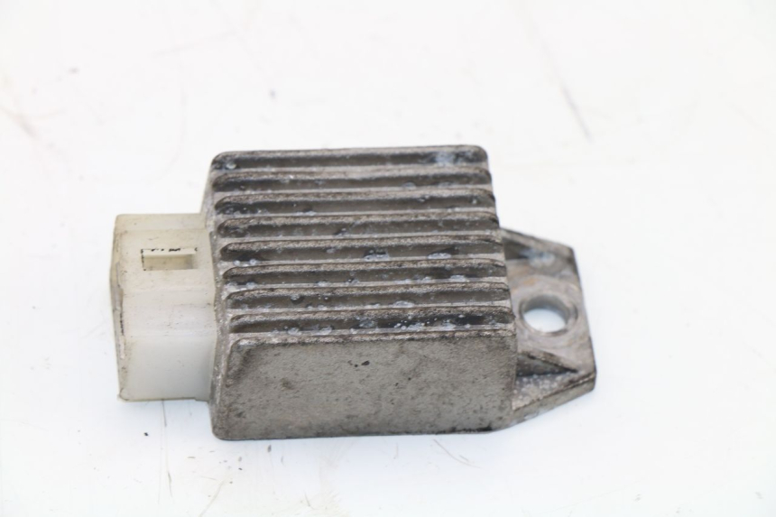 photo de REGOLATORE DI CARICA FALCONBIKE F-125 125 (2007 - 2012)