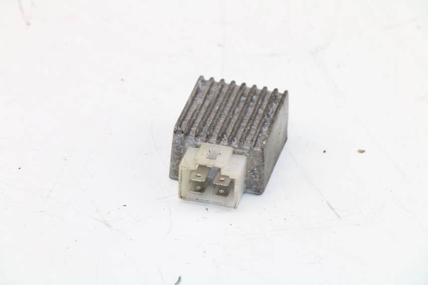 photo de REGOLATORE DI CARICA FALCONBIKE F-125 125 (2007 - 2012)