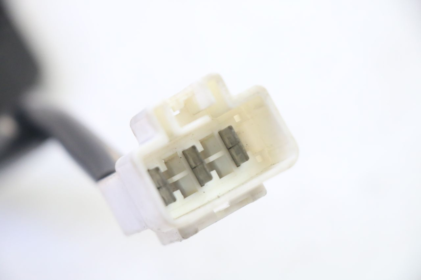 photo de REGOLATORE DI CARICA HONDA FES S-WING SWING ABS 125 (2007 - 2015)