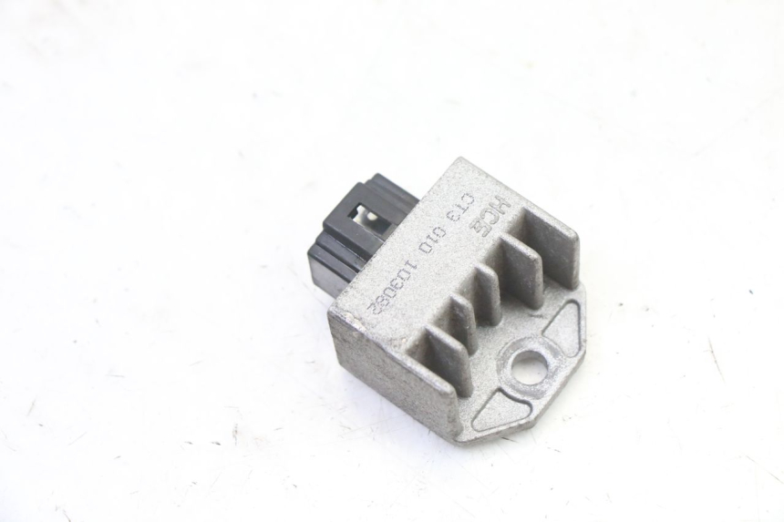 photo de REGOLATORE DI CARICA SYM FIDDLE 2 S 125 (2012 - 2014)