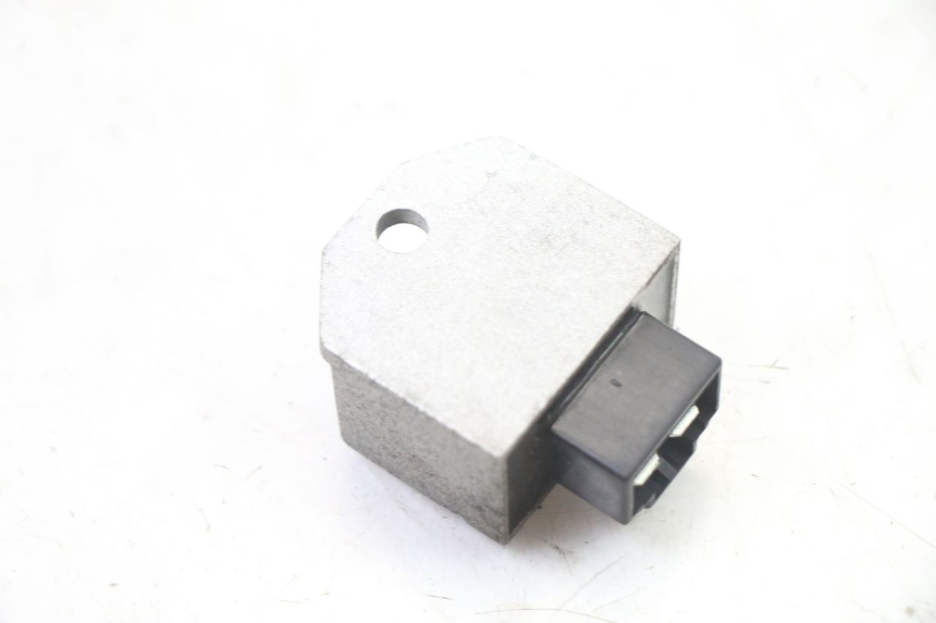 photo de REGOLATORE DI CARICA SYM FIDDLE 2 S 125 (2012 - 2014)