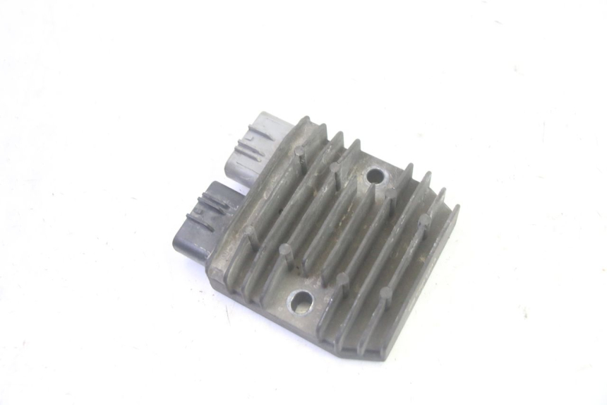 photo de REGOLATORE DI CARICA YAMAHA FJR ABS 1300 (2006 - 2012) - Stato della superficie e materiale