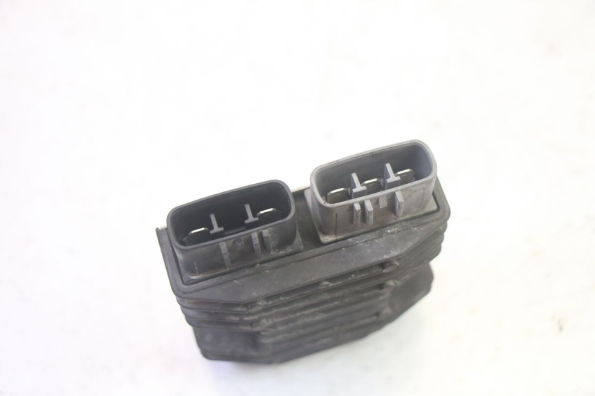 photo de REGOLATORE DI CARICA YAMAHA FJR ABS 1300 (2006 - 2012) - Marcature e riferimenti originali