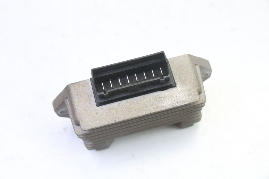 photo de REGOLATORE DI CARICA PIAGGIO FLY 2T 50 (2004 - 2017)