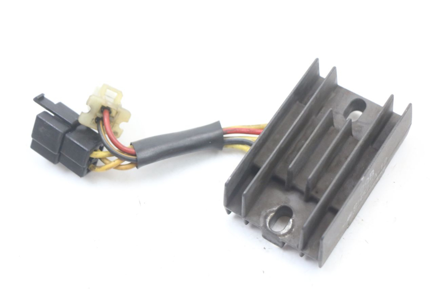 photo de REGOLATORE SUZUKI GN 125 (1997 - 2000)