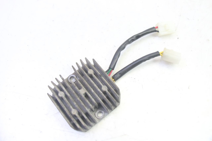 photo de Regolatore di carica SYM GTS EVO 125 (2009 - 2013) - Vista principale