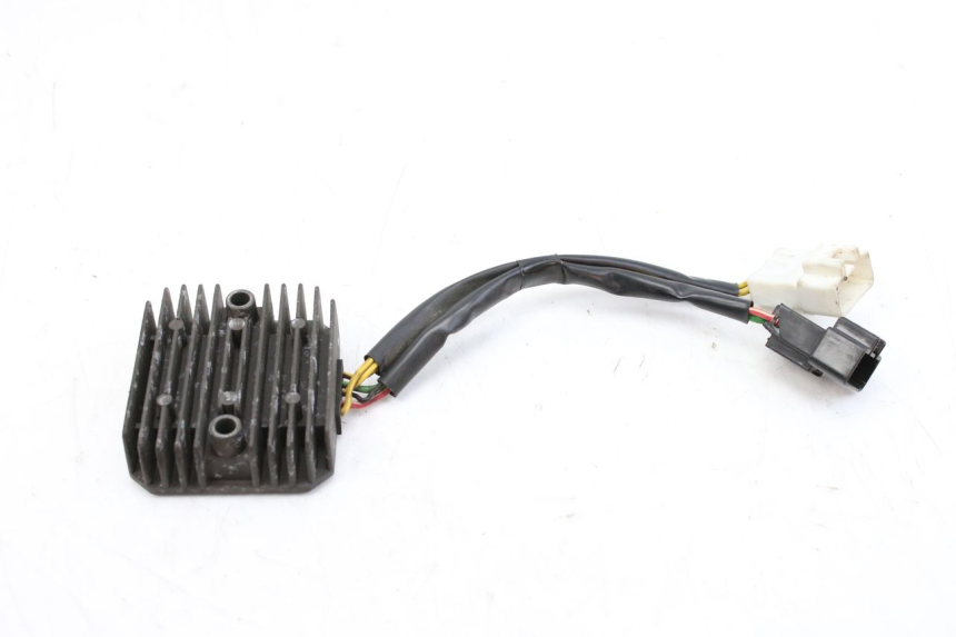 photo de REGOLATORE DI CARICA HONDA FES S-WING SWING ABS 125 (2007 - 2015)