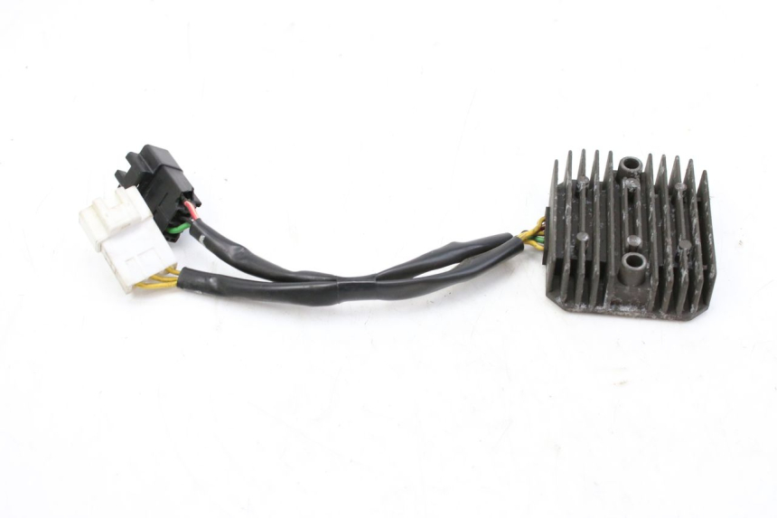 photo de REGOLATORE DI CARICA HONDA FES S-WING SWING ABS 125 (2007 - 2015)