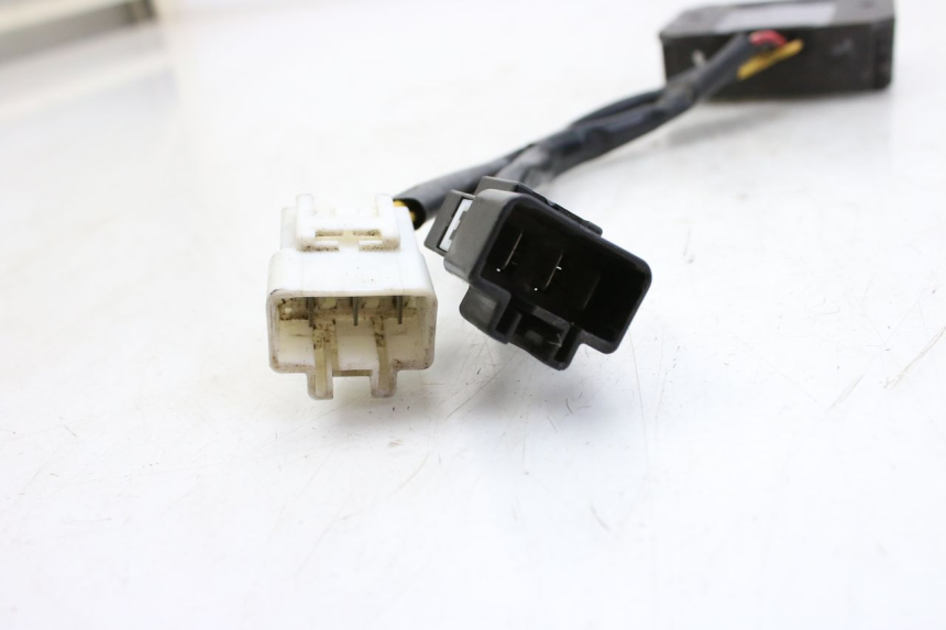 photo de REGOLATORE DI CARICA HONDA FES S-WING SWING ABS 125 (2007 - 2015)