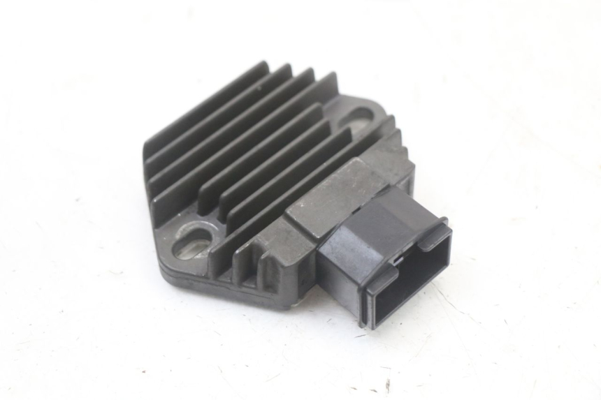 photo de REGOLATORE HONDA NES AROBASE 125 (2000 - 2003)