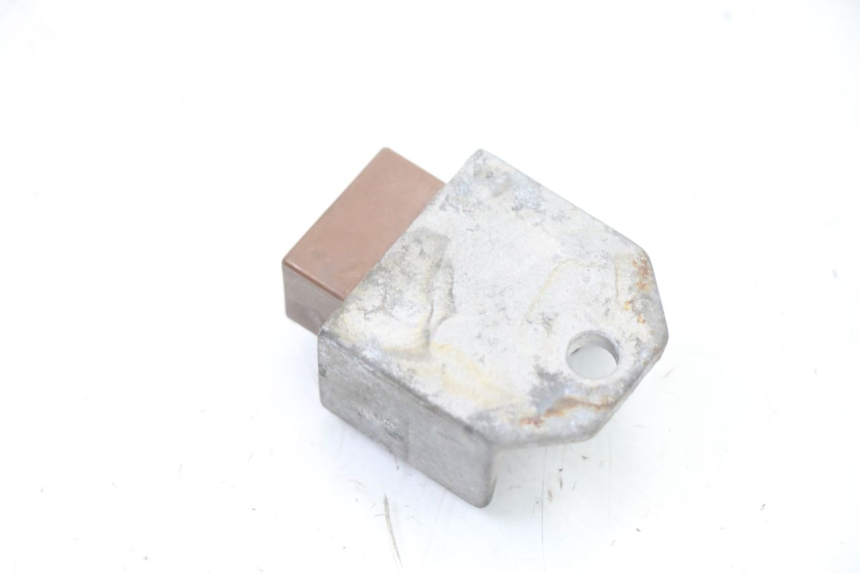 photo de REGOLATORE DI CARICA HONDA SCV LEAD 100 (2003 - 2007)