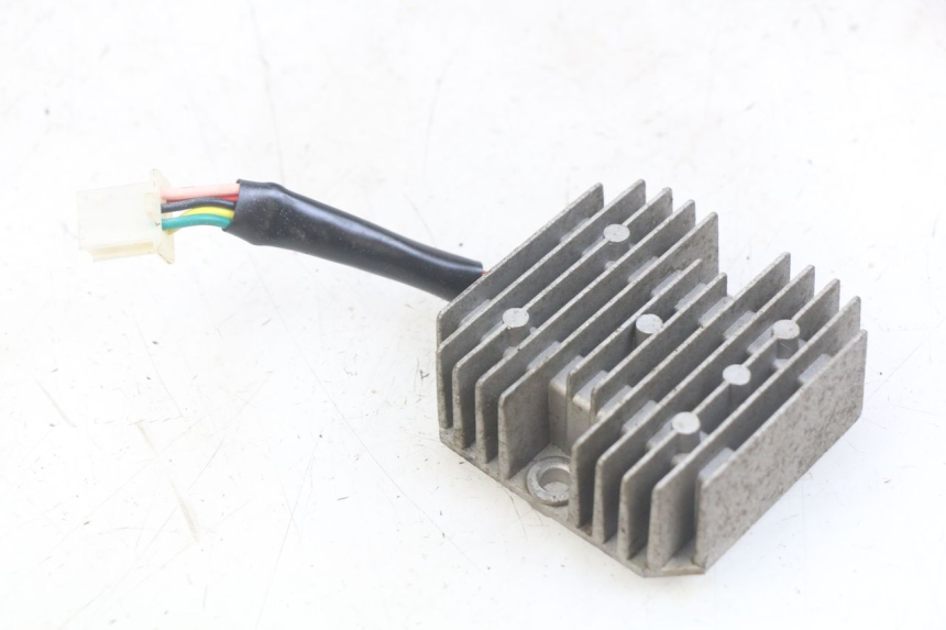 photo de REGOLATORE DI CARICA SYM JET SPORT XR 50 (2006 - 2015)