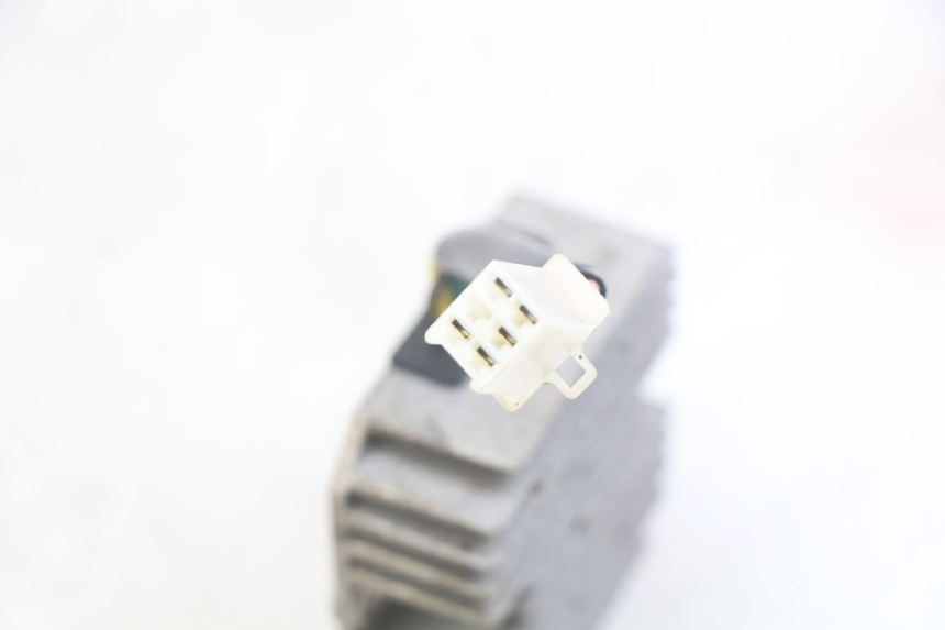 photo de REGOLATORE DI CARICA SYM JET SPORT XR 50 (2006 - 2015)