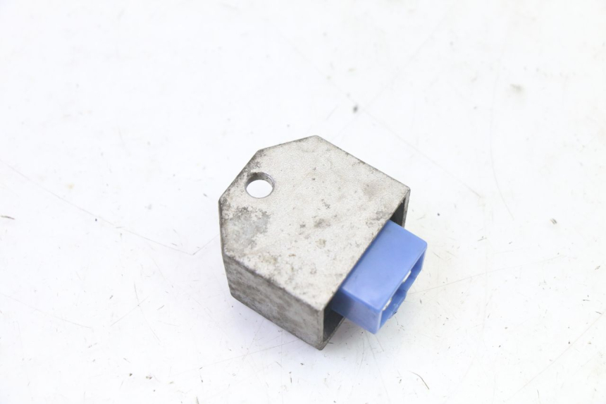 photo de REGOLATORE YAMAHA JOG R 50 (2004 - 2014)