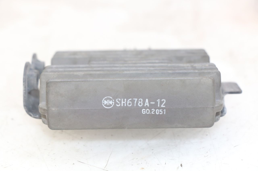 photo de REGOLATORE DI CARICA KAWASAKI Z 750 (2007 - 2013)