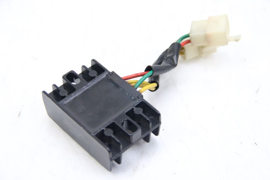 photo de REGOLATORE DI CARICA PEUGEOT KISBEE 2T 50 (2018 - 2022)