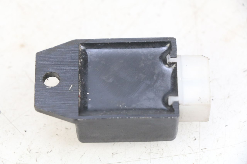 photo de REGOLATORE DI CARICA PEUGEOT KISBEE 2T 50 (2010 - 2017)