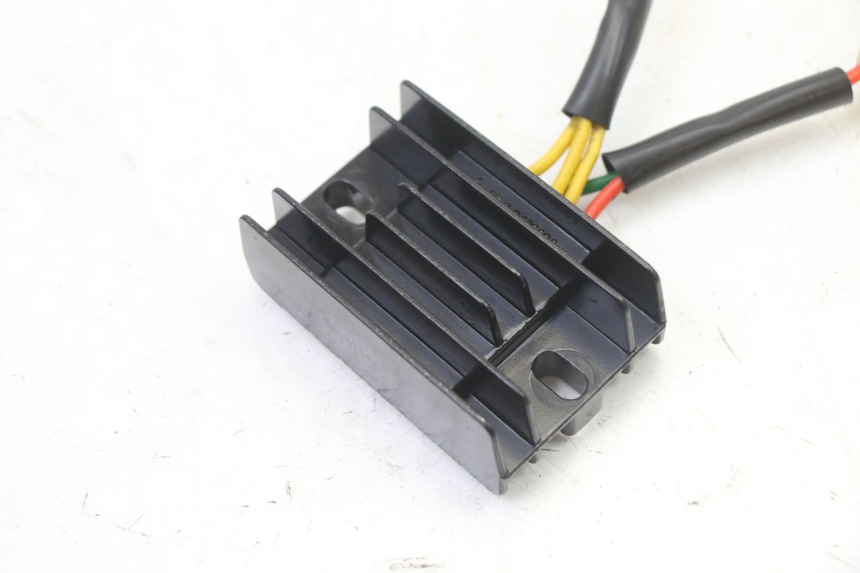 photo de REGOLATORE DI CARICA PEUGEOT KISBEE 2T 50 (2018 - 2022)