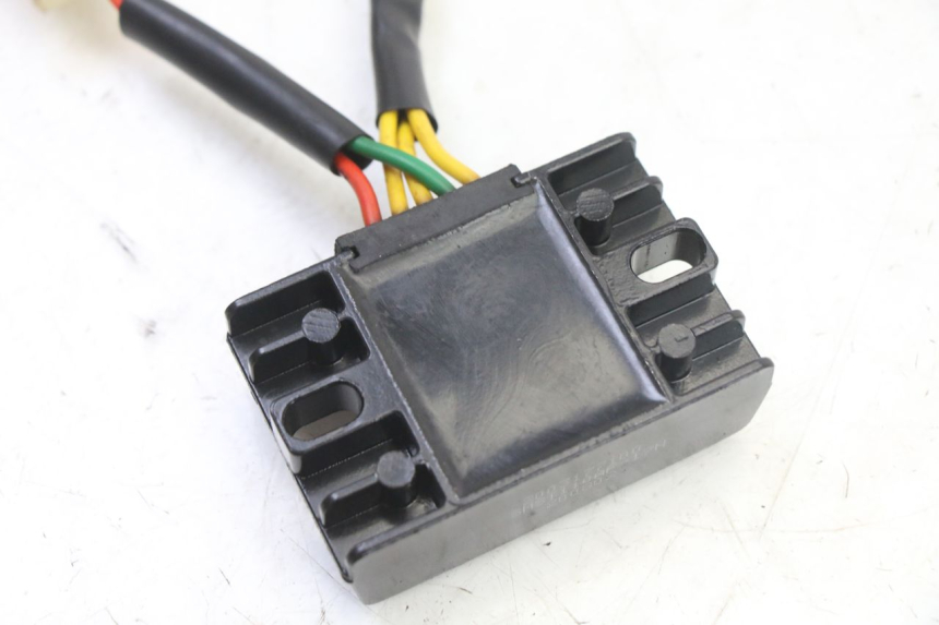 photo de REGOLATORE DI CARICA PEUGEOT KISBEE 2T 50 (2018 - 2022)