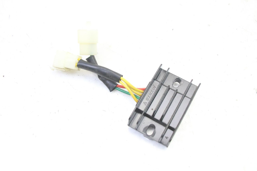photo de REGOLATORE DI CARICA PEUGEOT KISBEE 4T 50 (2018 - 2022)