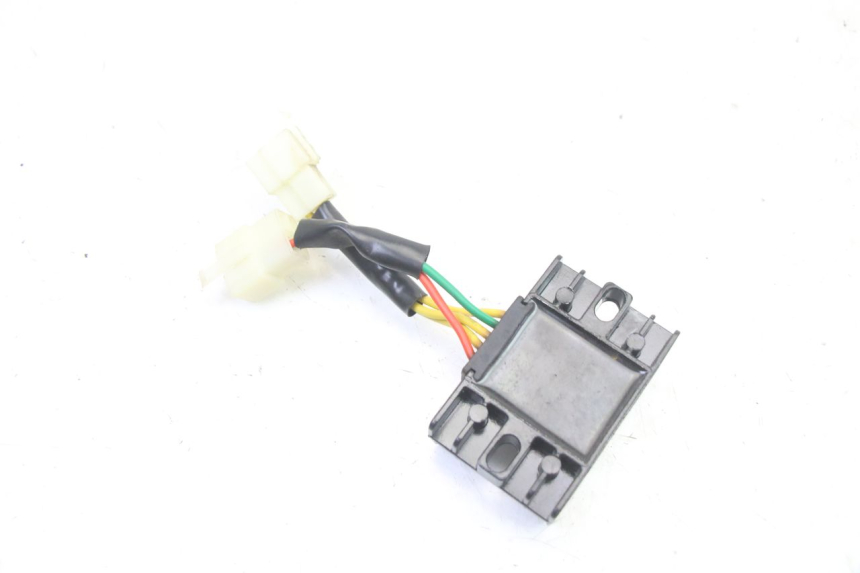 photo de REGOLATORE DI CARICA PEUGEOT KISBEE 4T 50 (2018 - 2022)