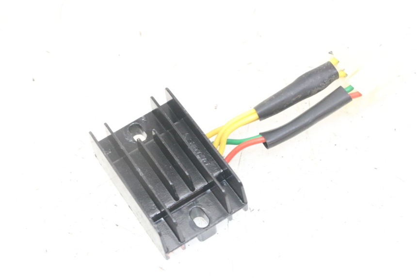 photo de REGOLATORE DI CARICA PEUGEOT KISBEE 4T 50 (2018 - 2022)