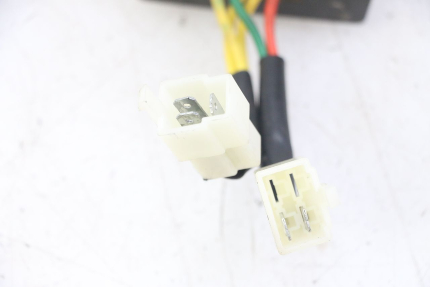 photo de REGOLATORE DI CARICA PEUGEOT KISBEE 4T 50 (2018 - 2022)