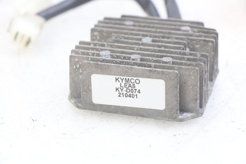 photo de REGOLATORE DI CARICA KYMCO AGILITY 16+ 4T 50 (2018 - 2023)