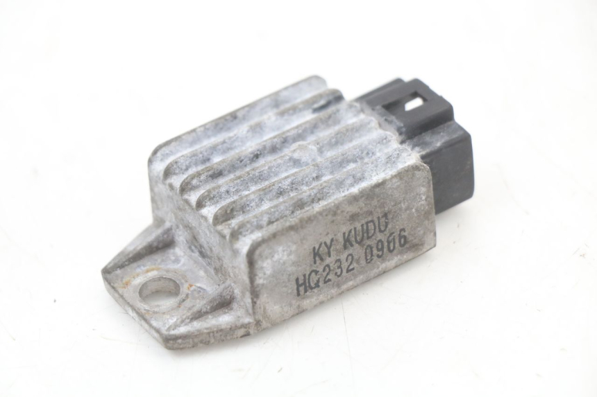 photo de Regolatore di carica KYMCO AGILITY PREMIUM 50 (2007 - 2010)