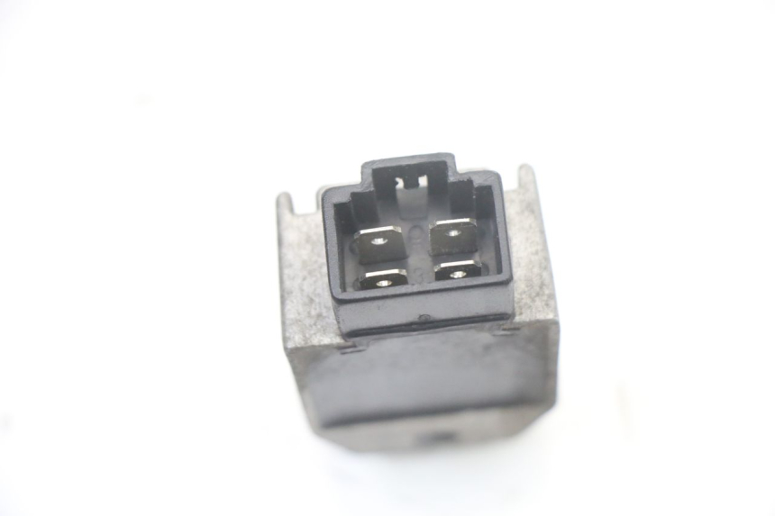 photo de REGOLATORE DI CARICA KYMCO DINK 4T 50 (2007 - 2018)