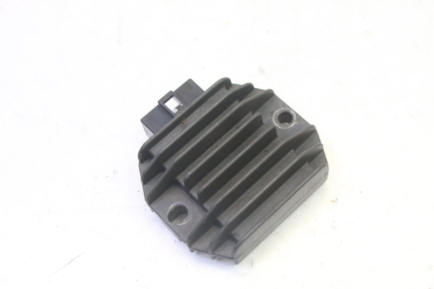 photo de REGOLATORE PIAGGIO LIBERTY 125 (1998 - 2008)