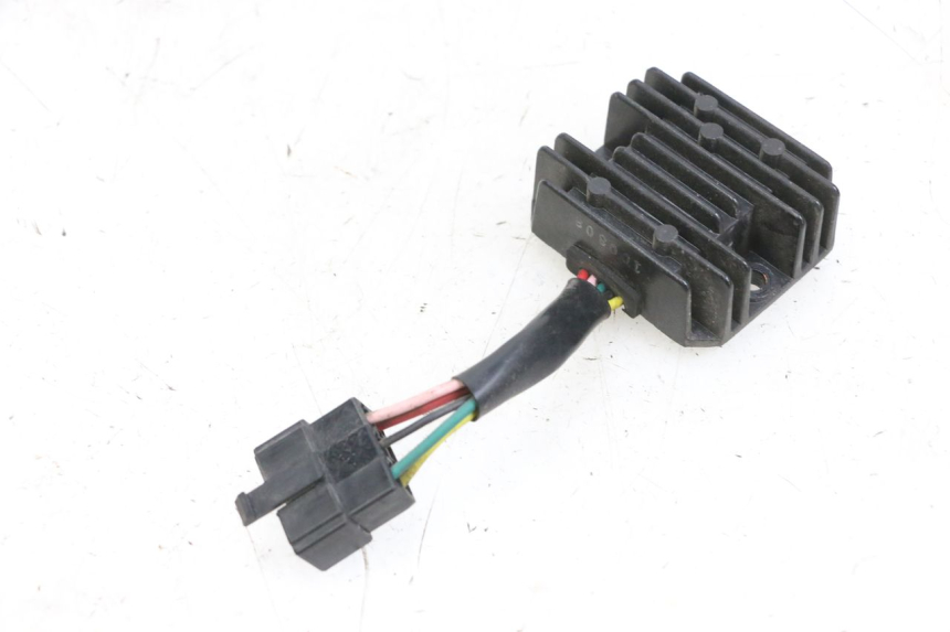 photo de REGOLATORE DI CARICA KYMCO LIKE 125 (2009 - 2016) - Vista principale