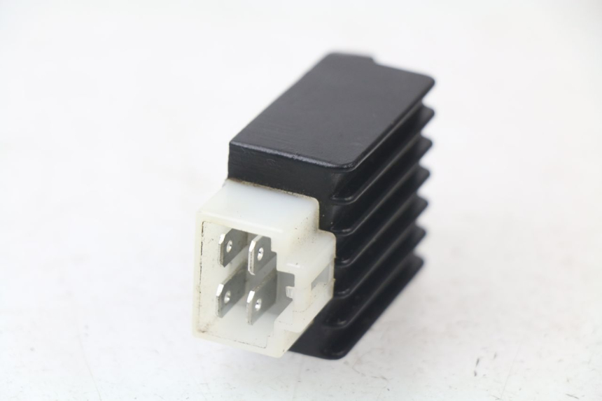 photo de Regolatore di carica LONGJIA DIGITA 2T 50 (2006 - 2018)