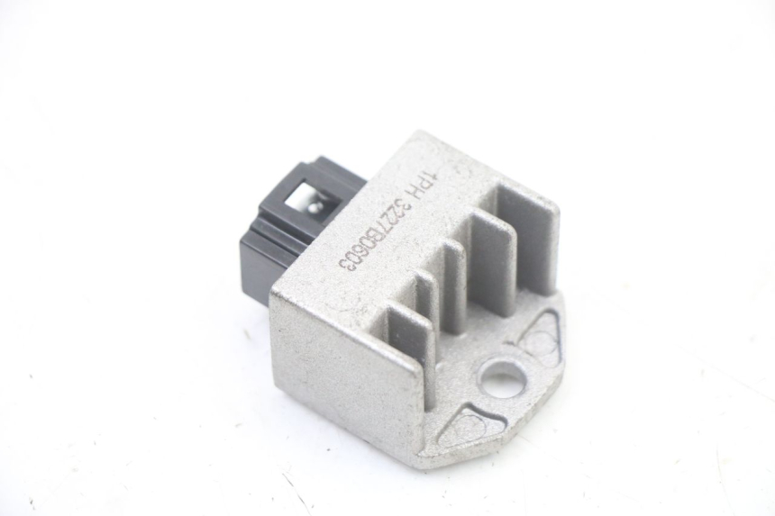 photo de REGOLATORE DI CARICA MBK OVETTO ONE 2T 50 (2013 - 2017)