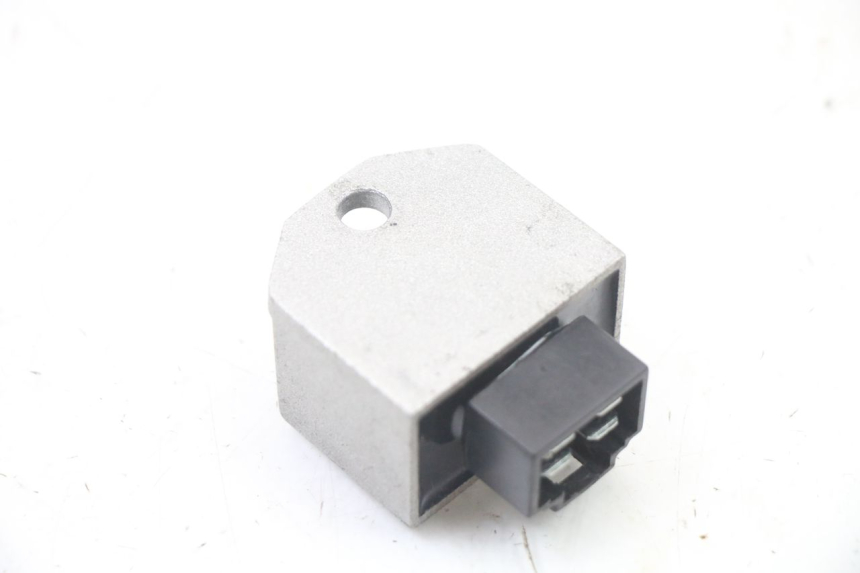 photo de REGOLATORE DI CARICA MBK OVETTO ONE 2T 50 (2013 - 2017)