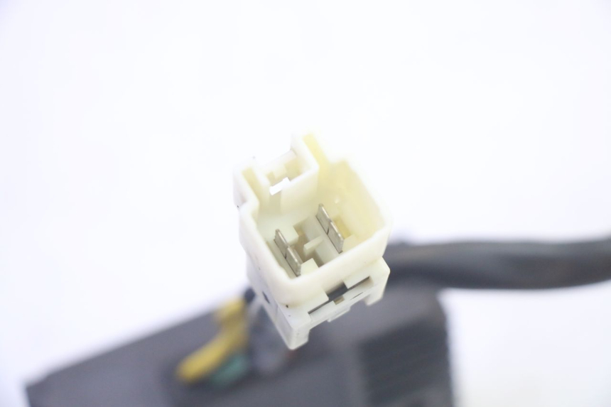 photo de REGOLATORE PIAGGIO MP3 HPE 350 (2018 - 2020) - Dettagli dei punti di fissaggio