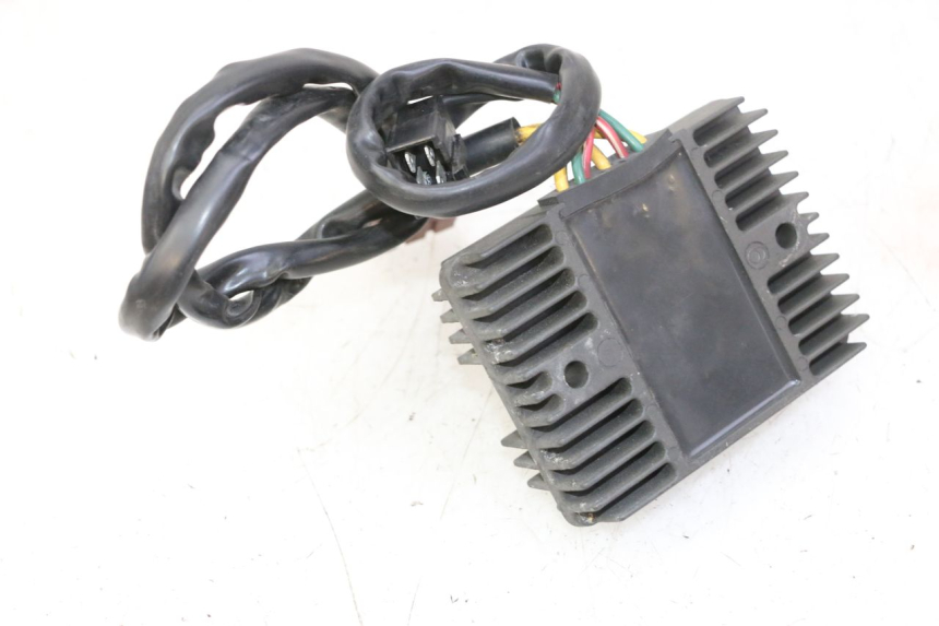 photo de REGOLATORE DI CARICA PIAGGIO MP3 LT 400 (2007 - 2012)