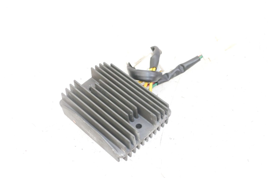photo de REGOLATORE PIAGGIO MP3 LT 300 (2010 - 2016)